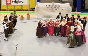 8.MEDNARODNI FOLKLORNI FESTIVAL 19 FOTO LJUBO VUKELIČ